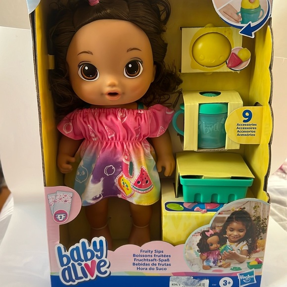 Baby Alive doll with fruit sips and accessories - Picture 1 of 5